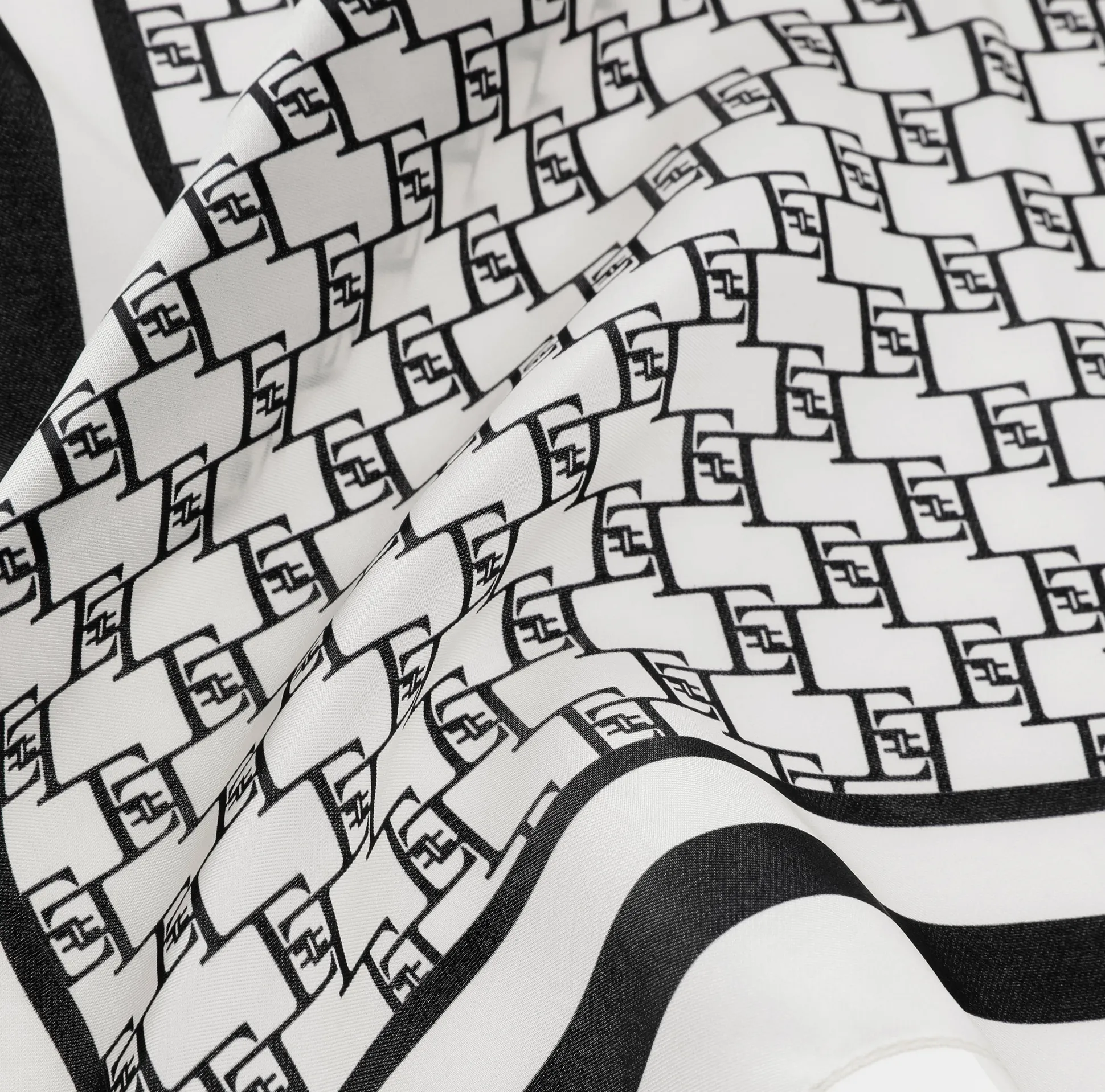 Elisabetta Franchi Mostra Tutti^Foulard Medio In Twill Di Seta Stampa Logo