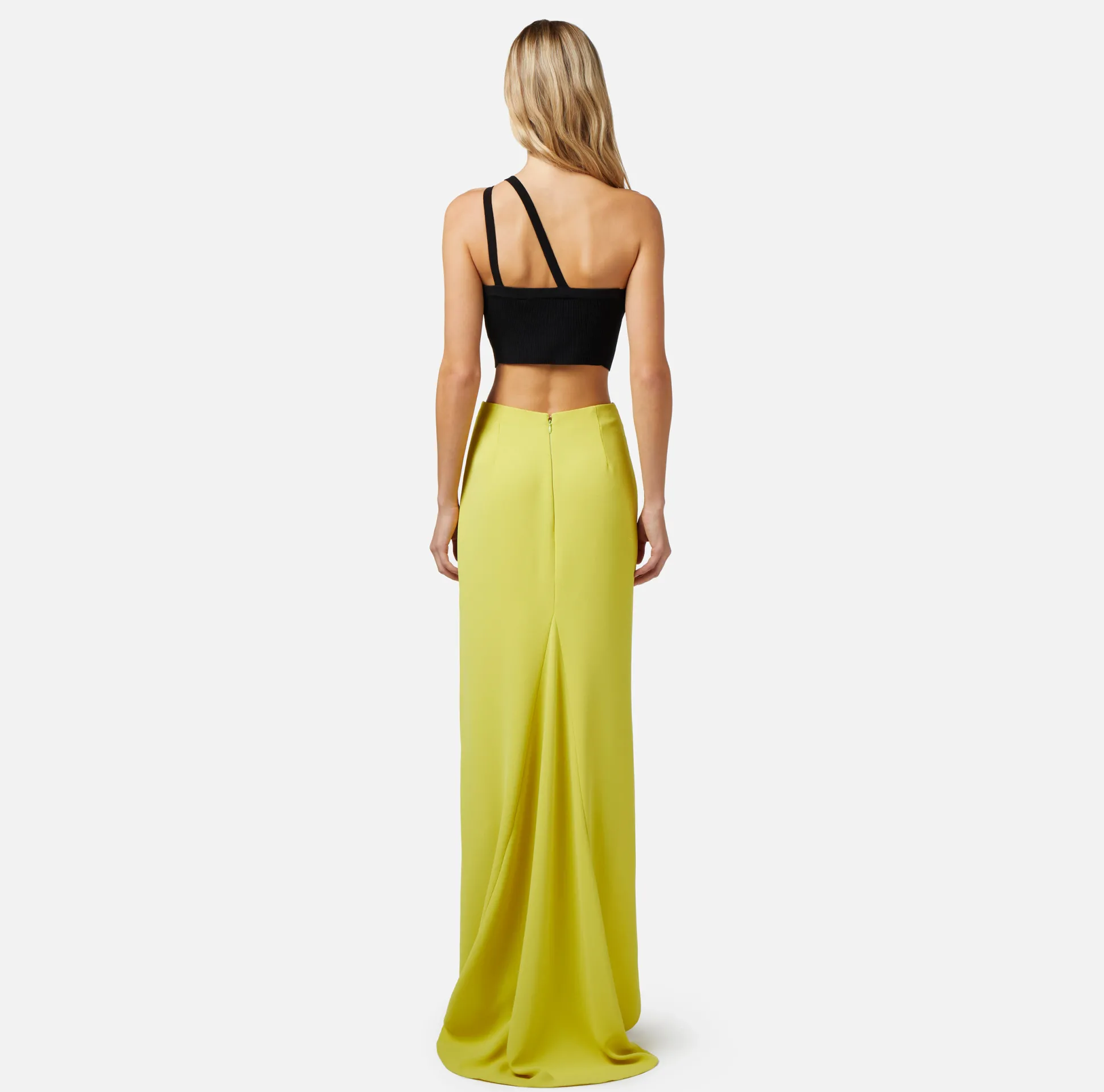 Elisabetta Franchi Top, T-Shirt & Body^Top Cropped Asimmetrico In Maglia A Costine